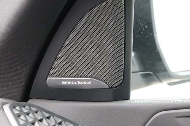 BMW X5 (2025) thumbnail 18