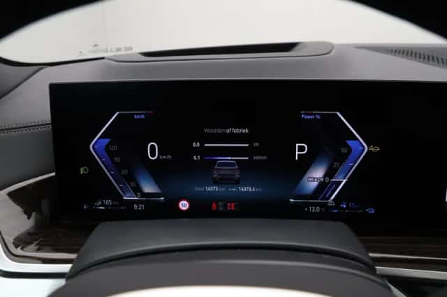 BMW X5 (2025) thumbnail 3