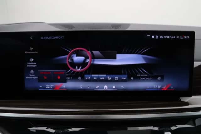 BMW X5 (2025) thumbnail 23