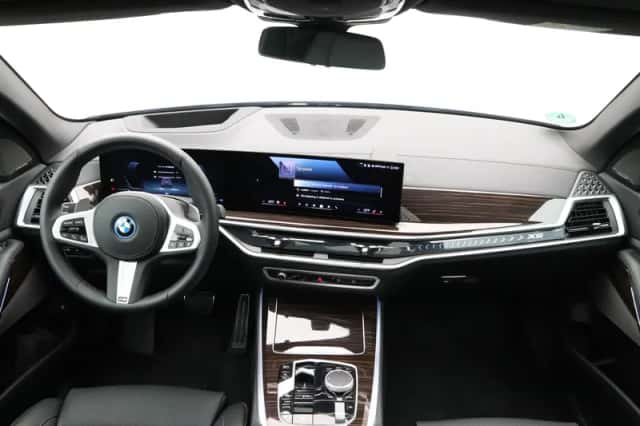 BMW X5 (2025) thumbnail 28