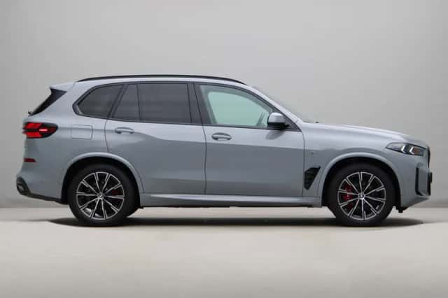 BMW X5 (2025) thumbnail 4