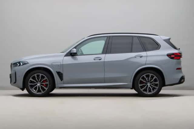 BMW X5 (2025) thumbnail 8