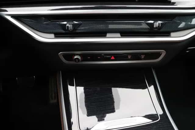 BMW X5 (2025) thumbnail 14
