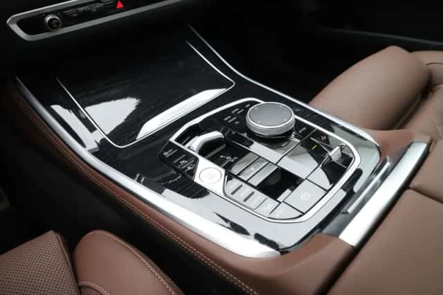 BMW X5 (2025) thumbnail 18