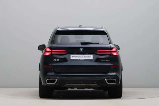 BMW X5 (2025) thumbnail 10