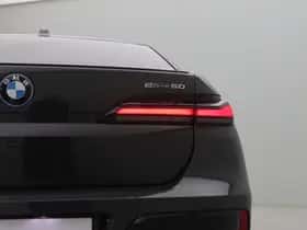 BMW i7 (2025) thumbnail 22