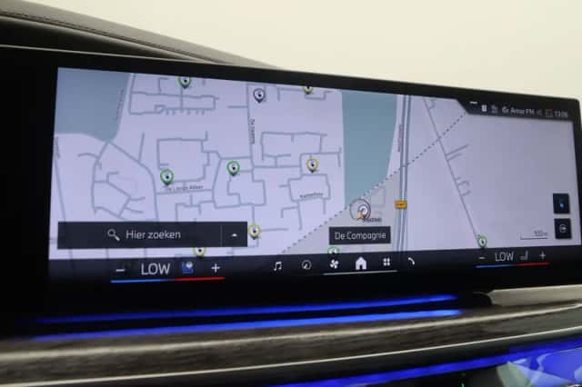 BMW i7 (2025) thumbnail 25