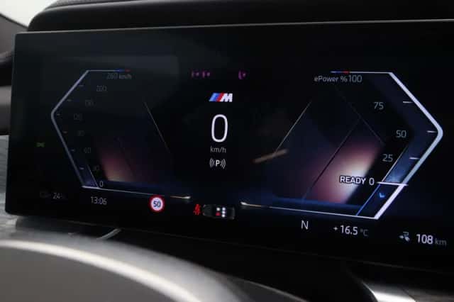 BMW i7 (2025) thumbnail 4