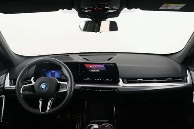 BMW X1 (2025) thumbnail 14