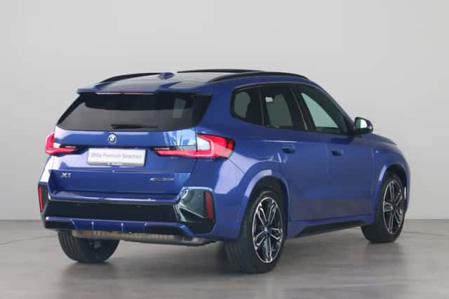 BMW X1 (2025) thumbnail 10