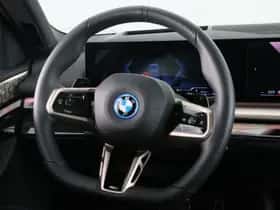BMW 5-Serie (2025) thumbnail 2