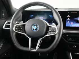 BMW 3-Serie (2025) thumbnail 2