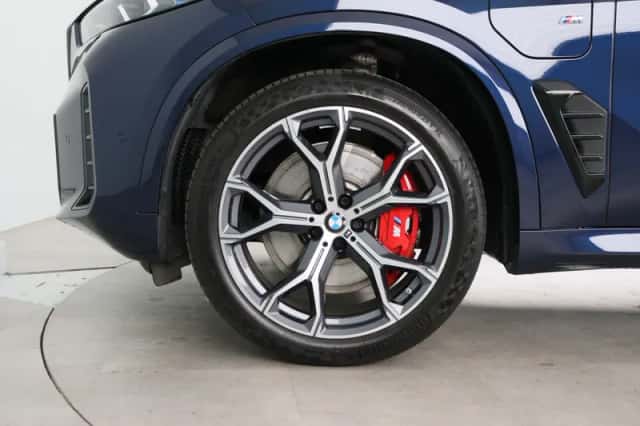 BMW X5 (2025) thumbnail 23