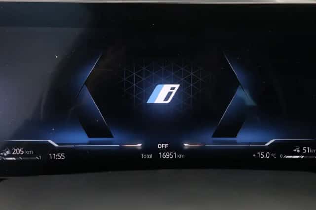 BMW X5 (2025) thumbnail 4