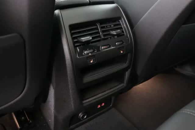 BMW X5 (2025) thumbnail 31
