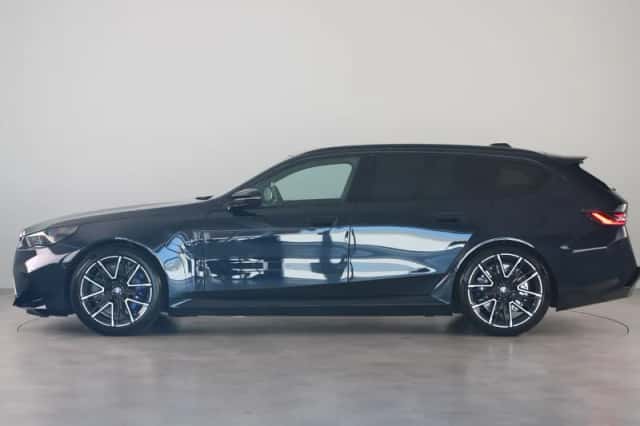 BMW M5 (2025) thumbnail 14