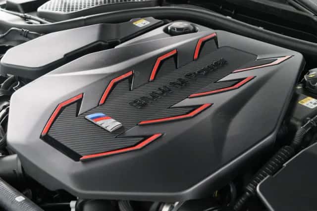 BMW M5 (2025) thumbnail 6