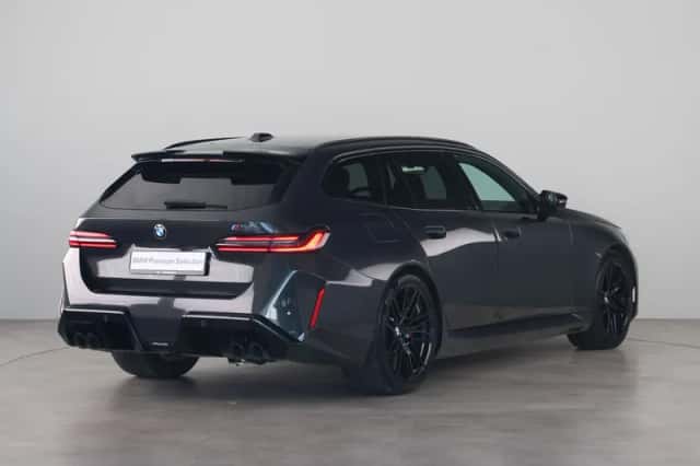 BMW M5 (2025) thumbnail 11