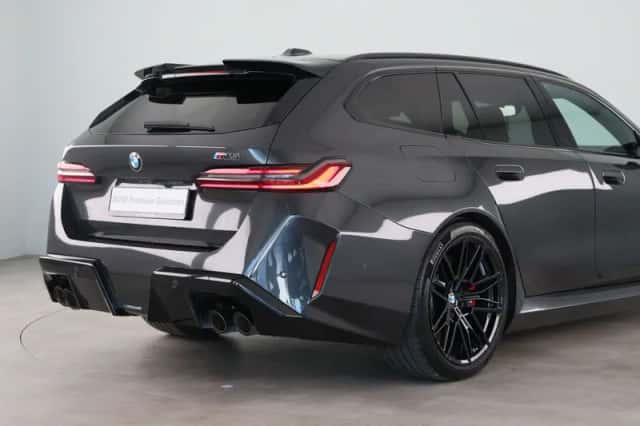 BMW M5 (2025) thumbnail 25