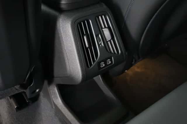 BMW X1 (2025) thumbnail 28