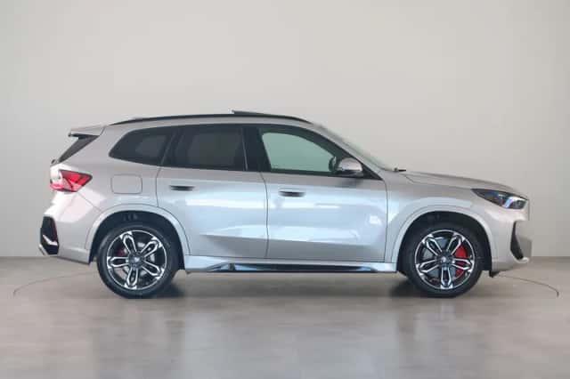 BMW X1 (2025) thumbnail 9