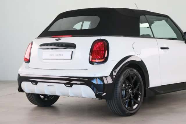 MINI Cabrio (2026) thumbnail 41