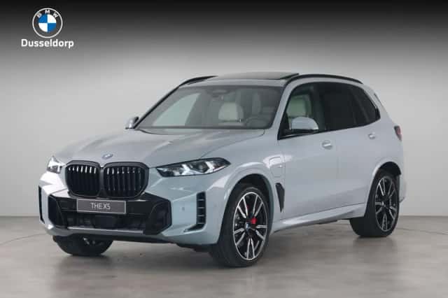 BMW X5 (2026) thumbnail 1