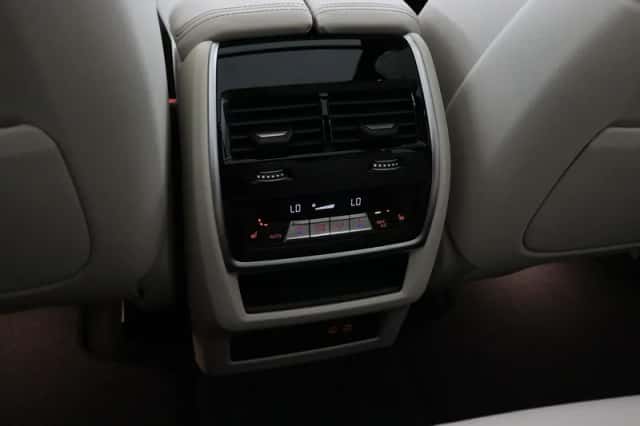 BMW X5 (2026) thumbnail 26