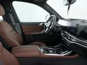 BMW X7 (2025) thumbnail 16
