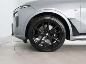 BMW X7 (2025) thumbnail 26
