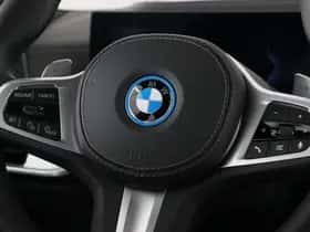 BMW X5 (2025) thumbnail 3