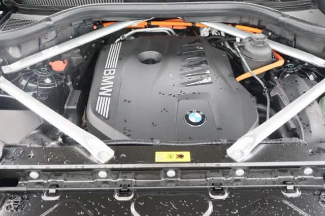 BMW X5 (2025) thumbnail 5
