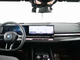 BMW 5-Serie (2025) thumbnail 14