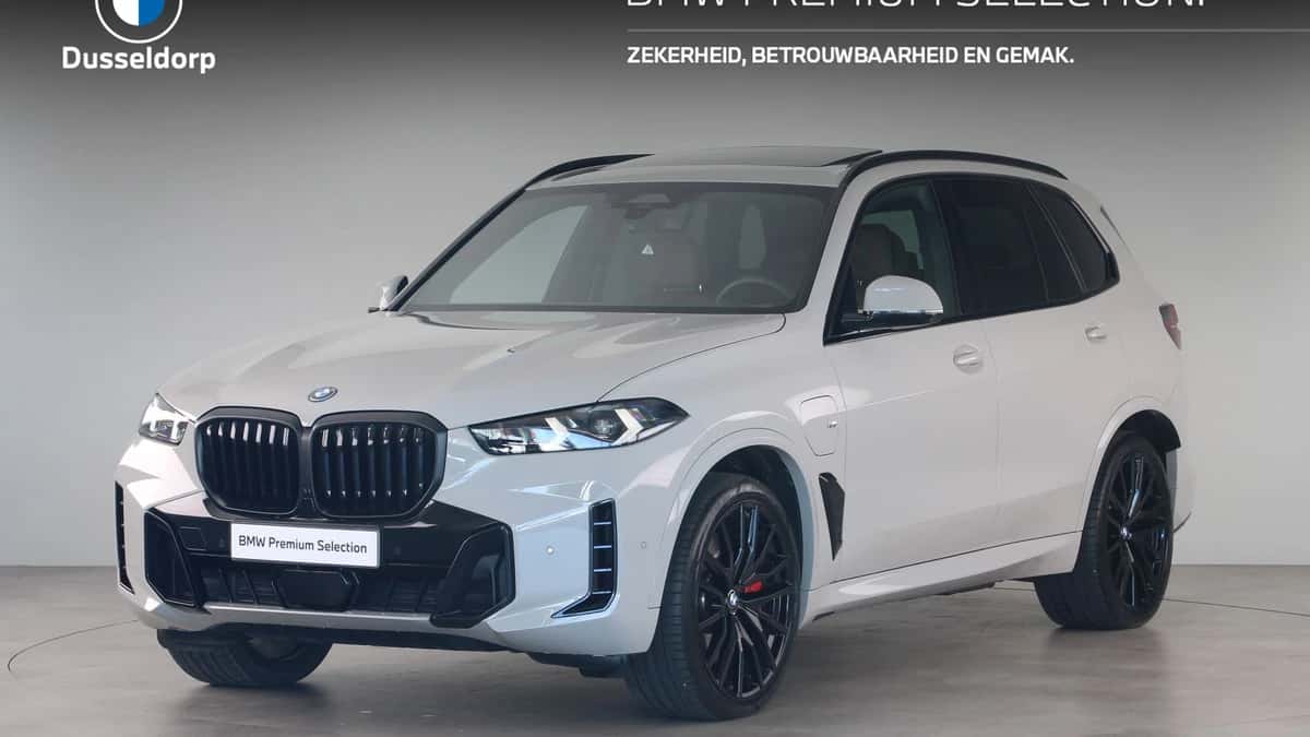 BMW X5 (2025) — foto 1