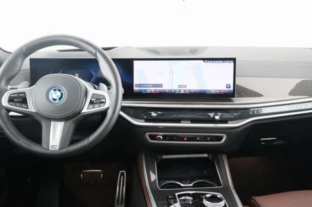 BMW X5 (2025) thumbnail 14