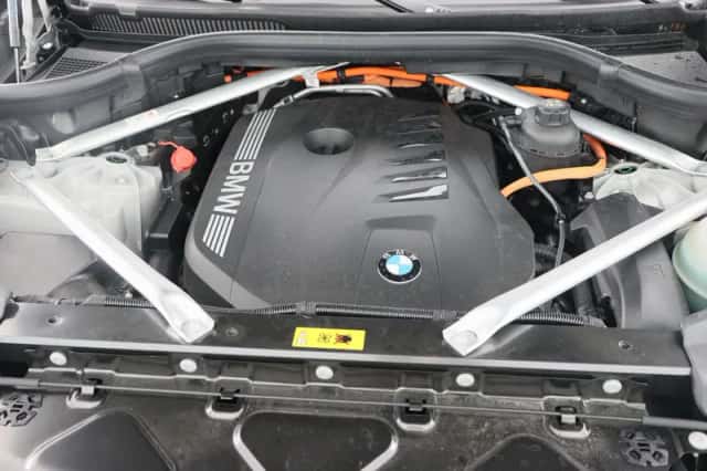 BMW X5 (2025) thumbnail 5