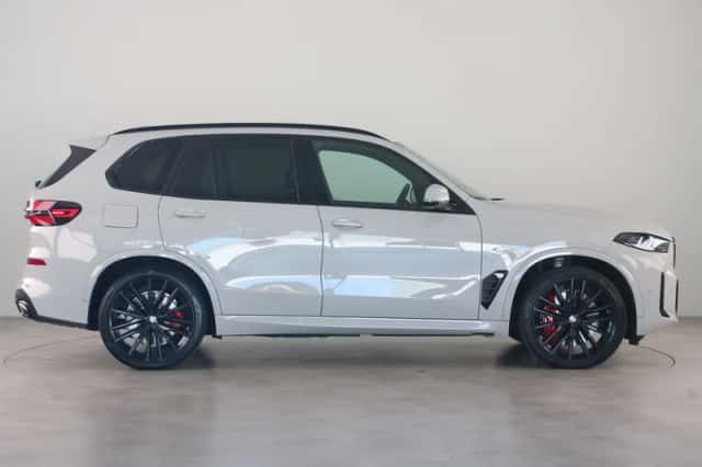BMW X5 (2025) thumbnail 9