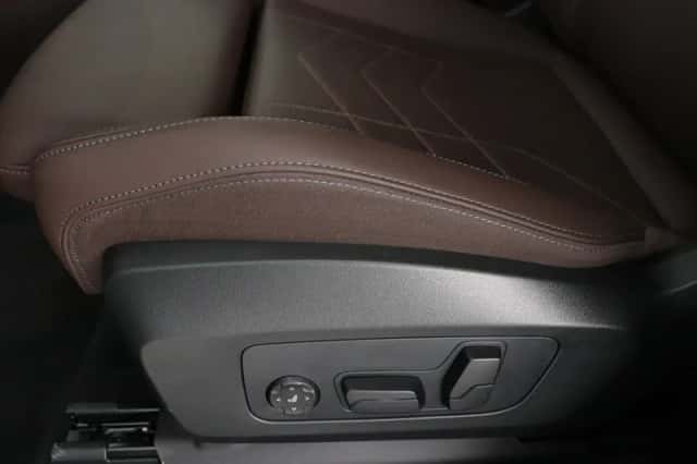 BMW X1 (2025) thumbnail 15