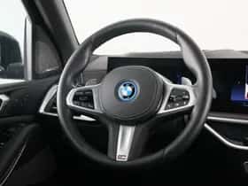 BMW X5 (2025) thumbnail 2