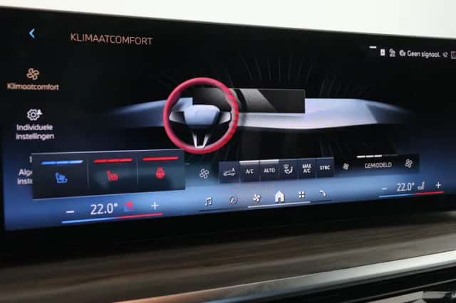 BMW X5 (2025) thumbnail 17