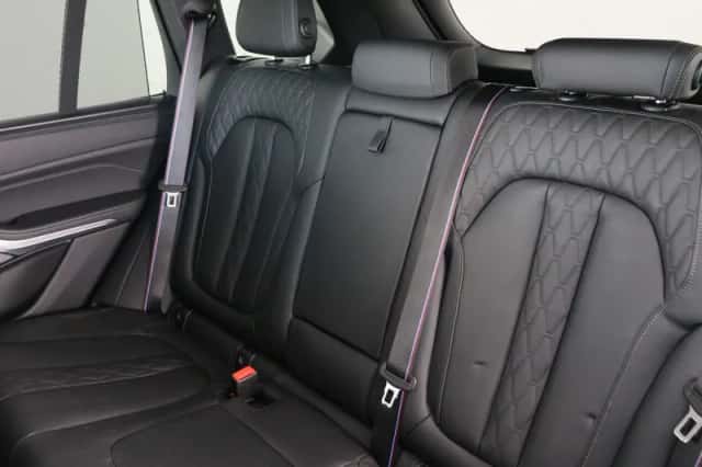 BMW X5 (2025) thumbnail 21