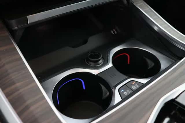 BMW X5 (2025) thumbnail 24
