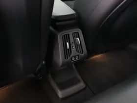 BMW iX1 (2025) thumbnail 26