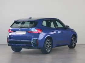 BMW iX1 (2025) thumbnail 9