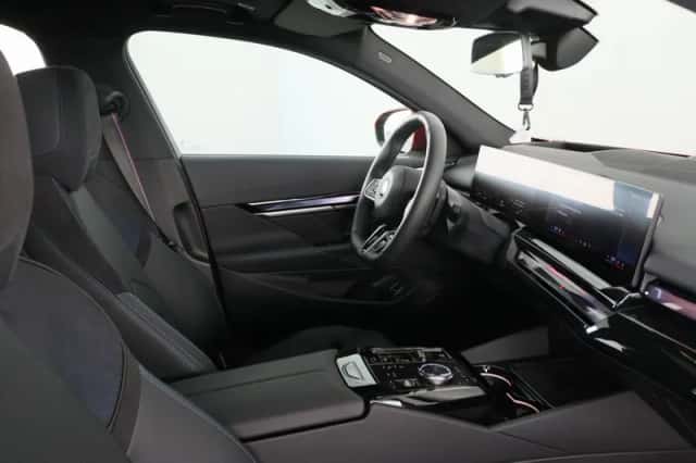 BMW 5-Serie (2025) thumbnail 17