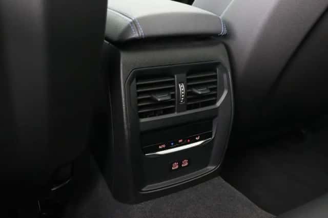 BMW 3-Serie (2025) thumbnail 30