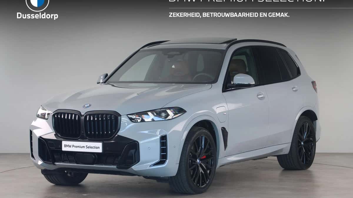 BMW X5 (2025) — foto 1