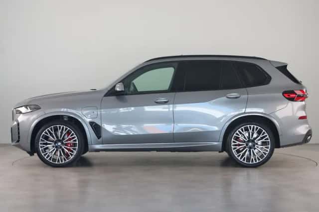 BMW X5 (2025) thumbnail 14