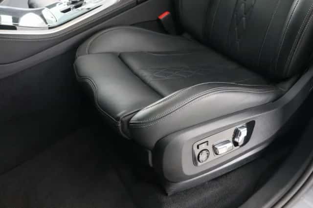 BMW X5 (2025) thumbnail 19