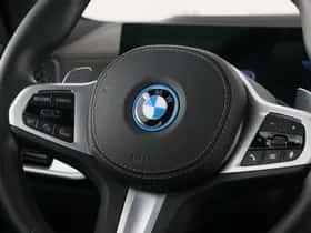 BMW X5 (2025) thumbnail 3
